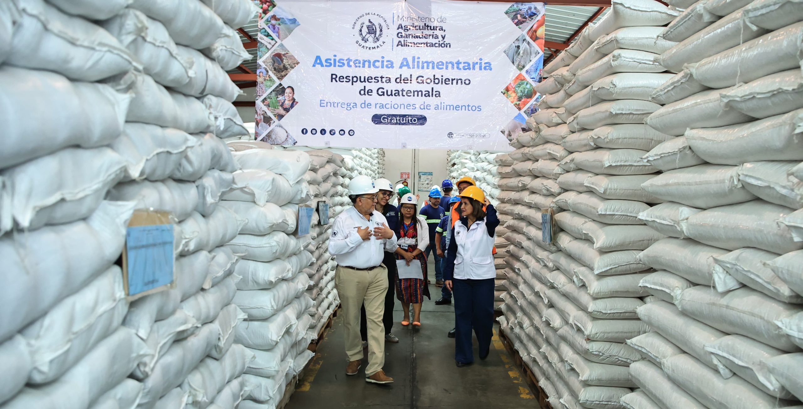 Vicepresidenta supervisa bodegas de Indeca en Chimaltenango