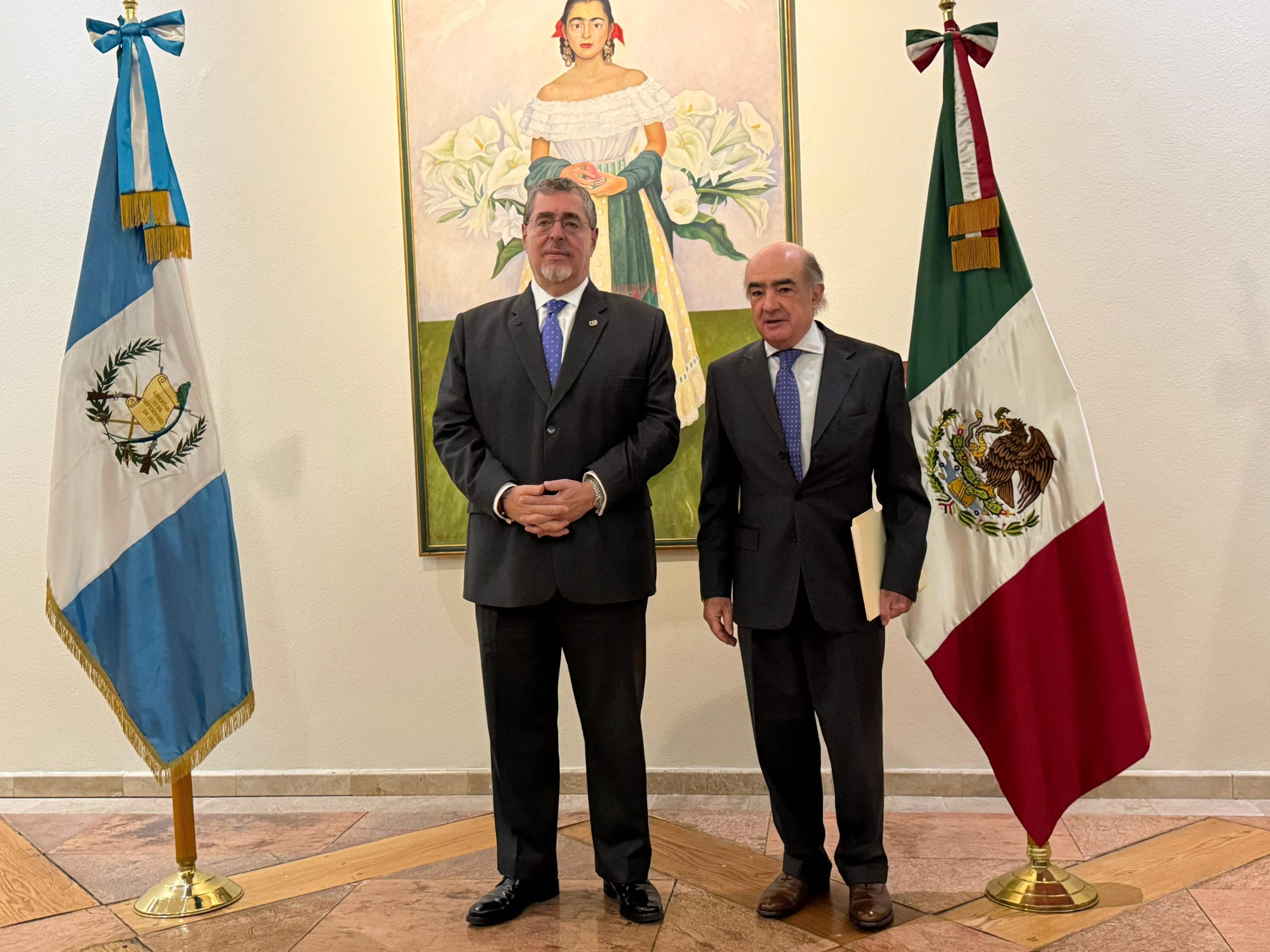 El presidente Arévalo participó en el Foro empresarial México-Guatemala del Consejo Empresarial Mexicano de Comercio Exterior, Inversión y Tecnología. /Foto: Gobierno de Guatemala.