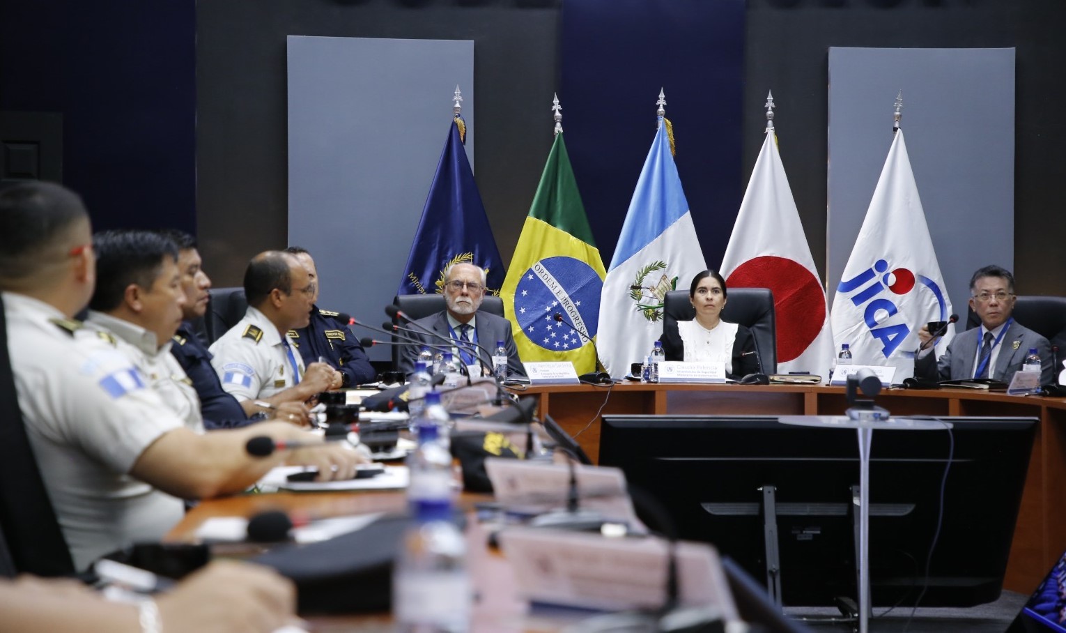 Mingob y cooperantes presentan avances del programa Policía Comunitaria Fase II