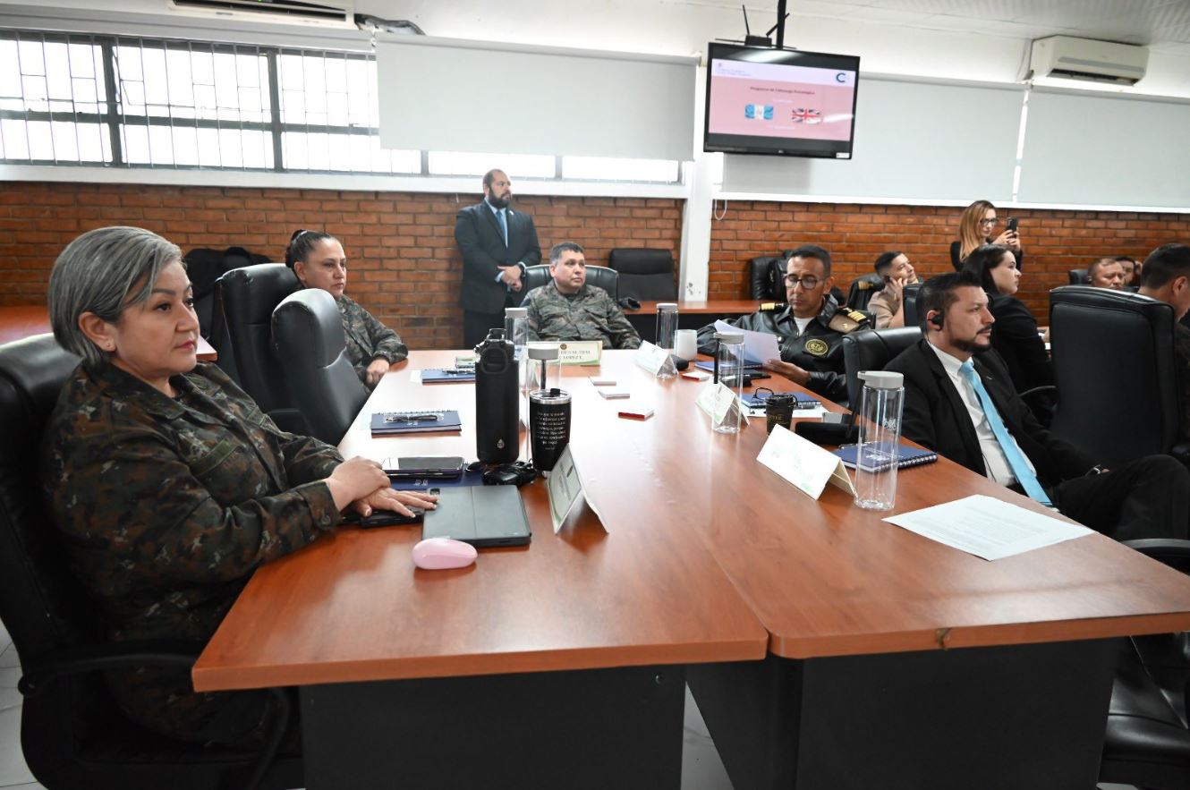 Reino Unido y Guatemala refuerzan vínculos en defensa.