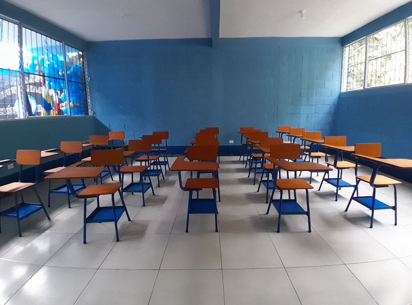 Entregan modernas instalaciones del Instituto Nacional de Educación Básica en Jalapa