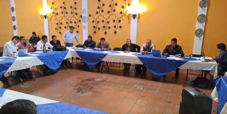 Buscan soluciones a problema de energía eléctrica en Nebaj, Chajul y Cotzal