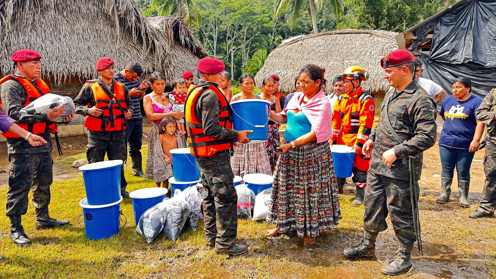 SE-Conred e Insivumeh informaron que depresión tropical Sara provocó 285 emergencias por su paso en el territorio nacional. / Foto: Conred.