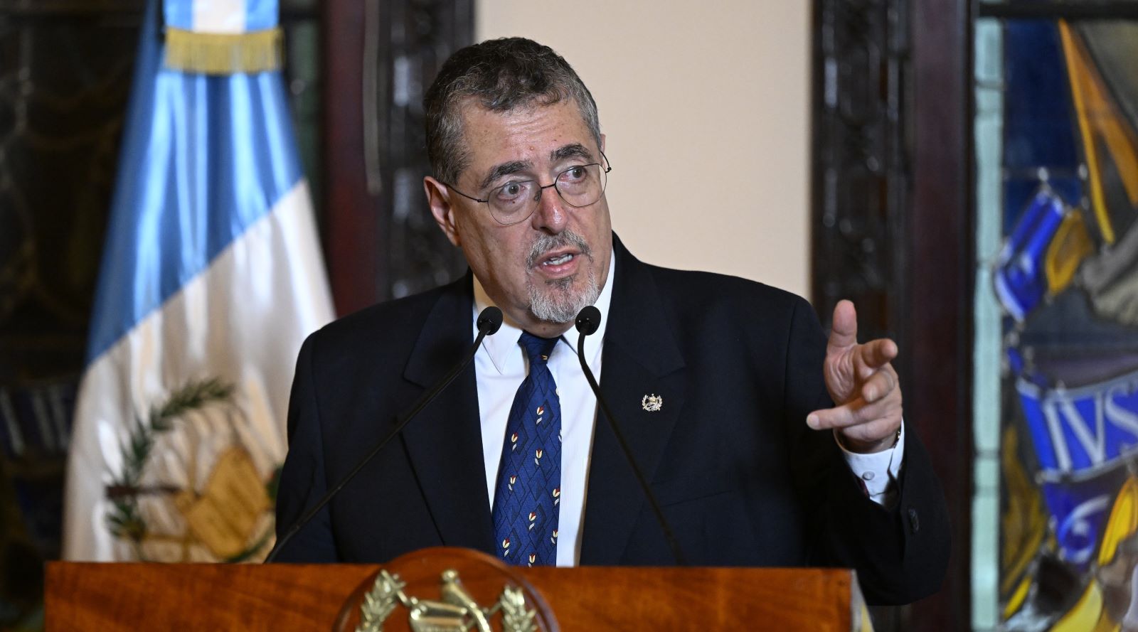 Presidente Arévalo cita a fiscal general a fin de que rinda cuentas sobre crisis de justicia