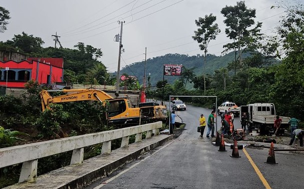CIV inicia trabajos tras socavamiento en puente Los Tarros en San Pablo, San Marcos