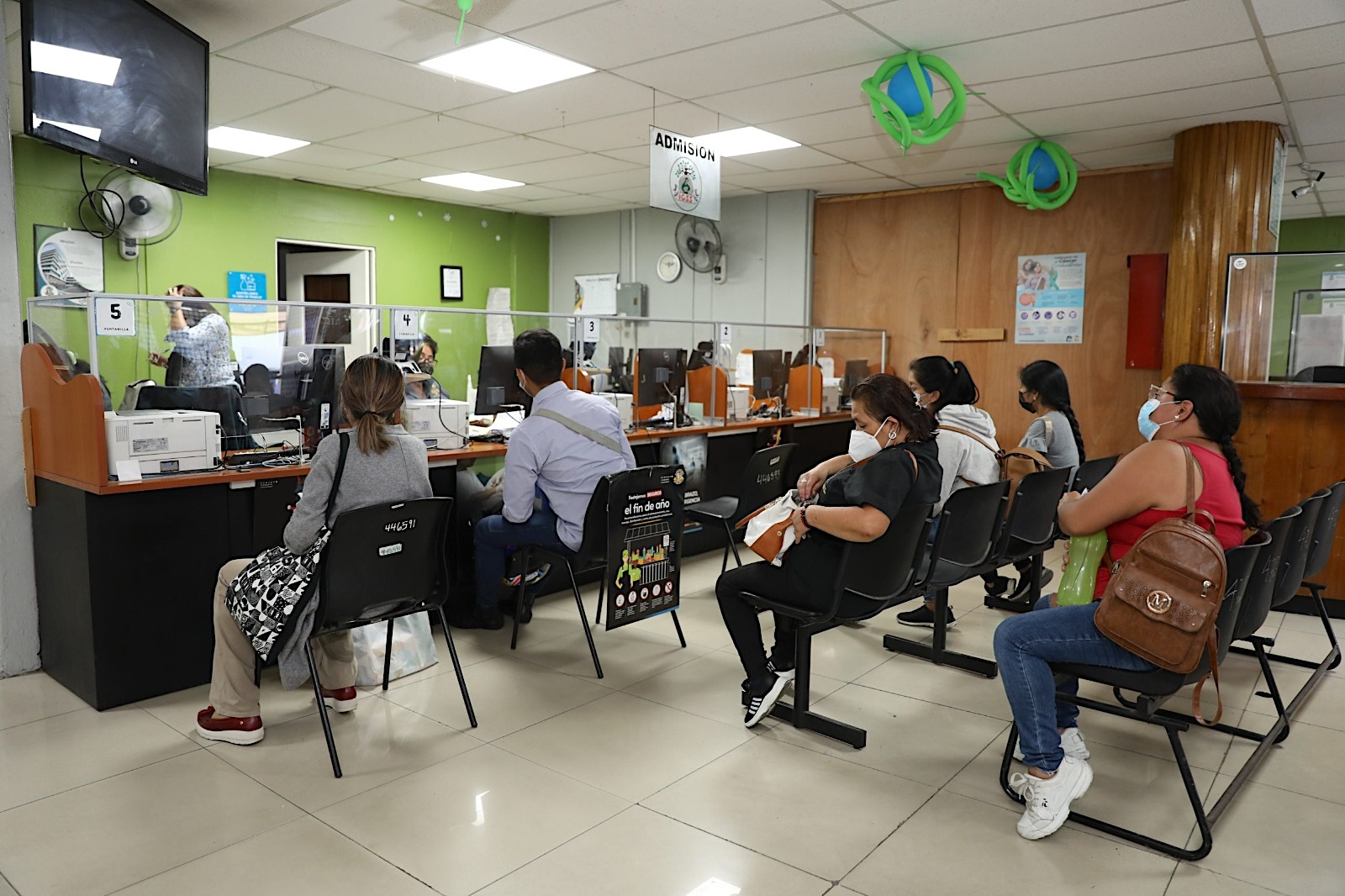 Citas escalonadas hace más eficiente el tiempo de las consultas en el Seguro Social. / Foto: cortesía IGSS