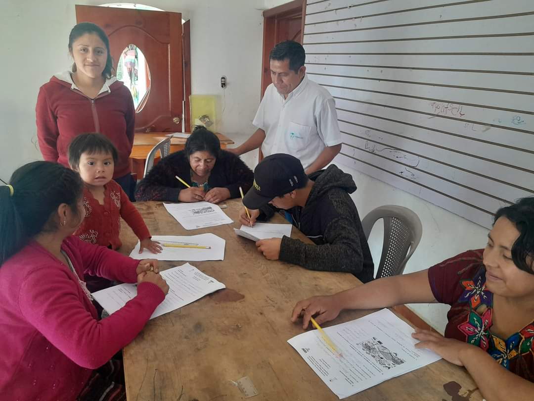 Conalfa lleva el proceso de alfabetización en 17 idiomas. / Foto: Conalfa.