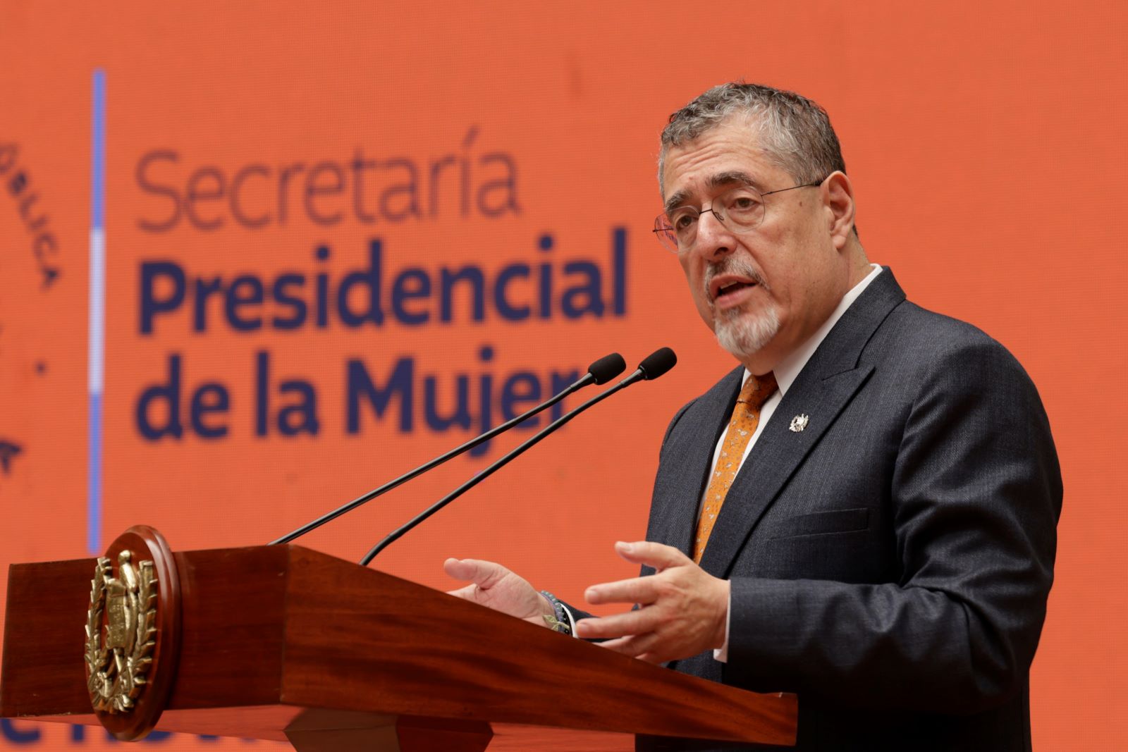 El presidente Bernardo Arévalo reafirmó su compromiso con la eliminación de la violencia contra la mujer,