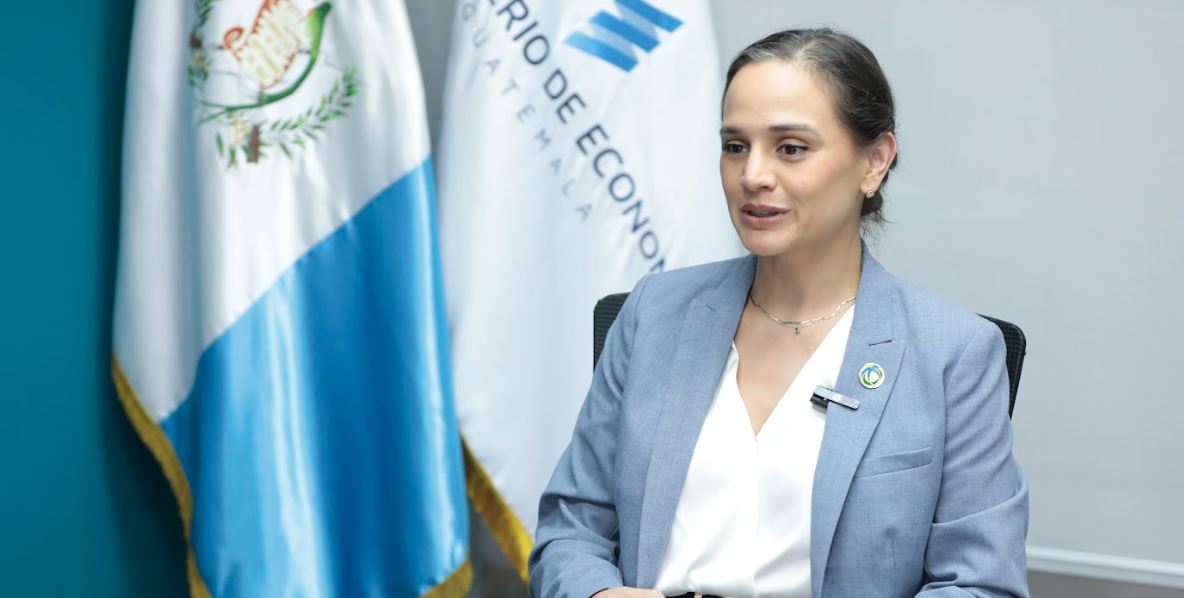 Pronacom: “Guatemala es uno de los países que tiene más trámites en América Latina”