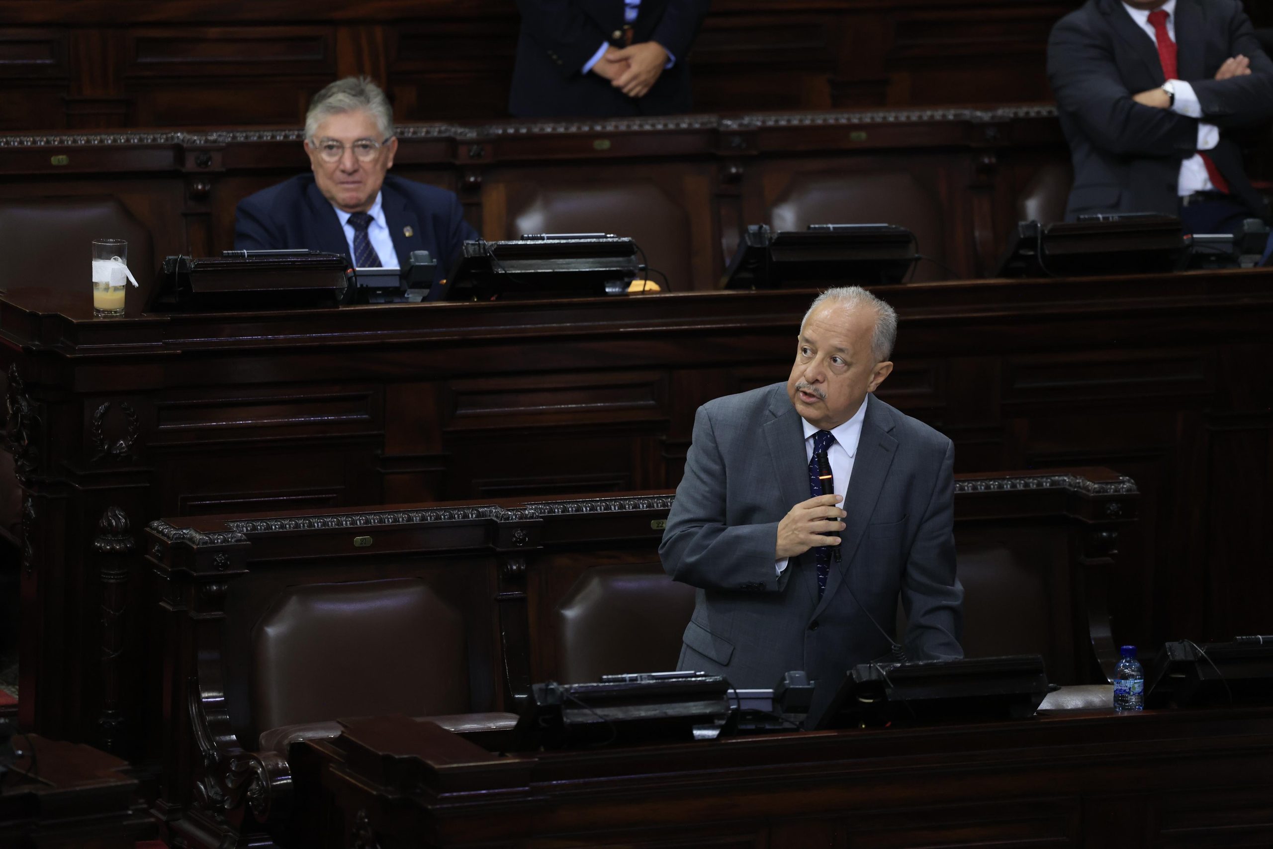 Hoy dio inicio la primera interpelación del canciller Ramiro Martínez