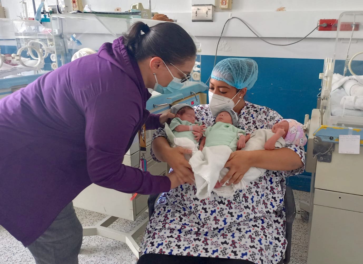 Los cuidados y alimentación de un bebé prematuro son especiales. / Foto: cortesía IGSS.
