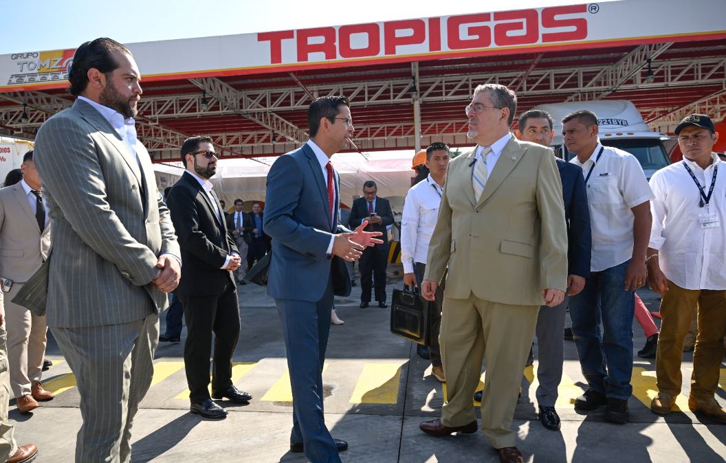 Inauguran planta de almacenamiento y distribución de gas LP más grande de Latinoamérica