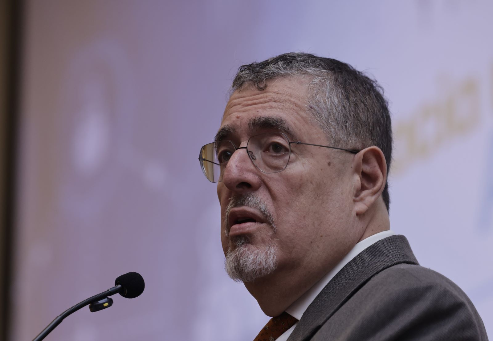 Presidente Arévalo destaca la lucha contra la corrupción como el reto más importante de su gestión