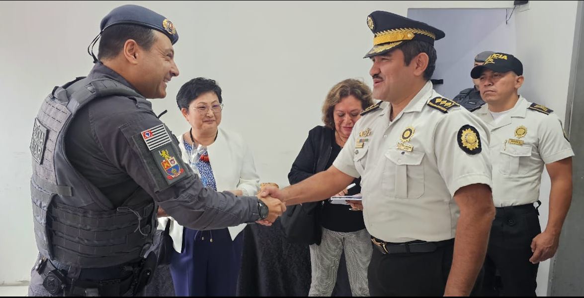 Policías fortalecen capacidades en filosofía de Policía Comunitaria en Brasil