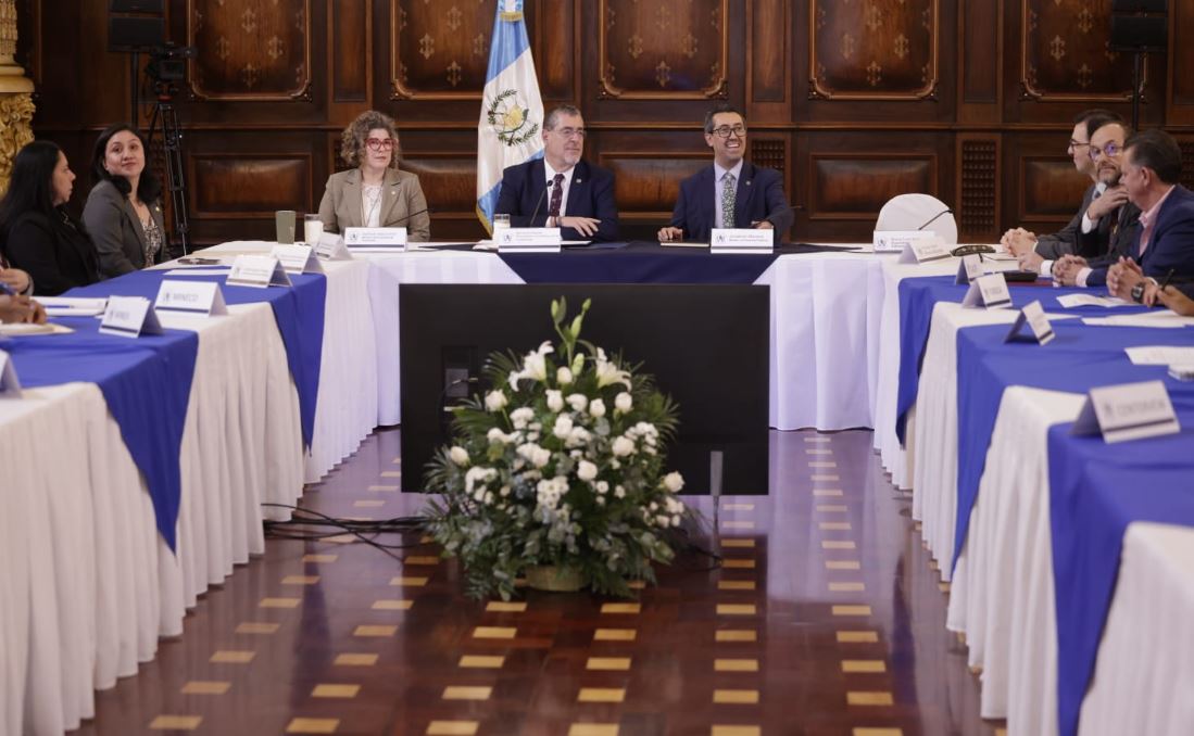 Presentan avances de la Mesa Riesgo País para lograr que Guatemala alcance un grado de inversión