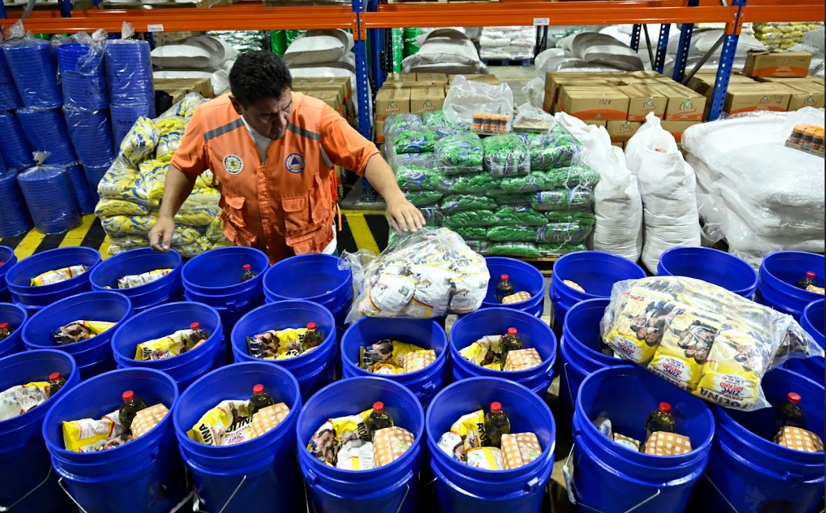 Esto contienen las raciones alimentarias que entrega la Conred