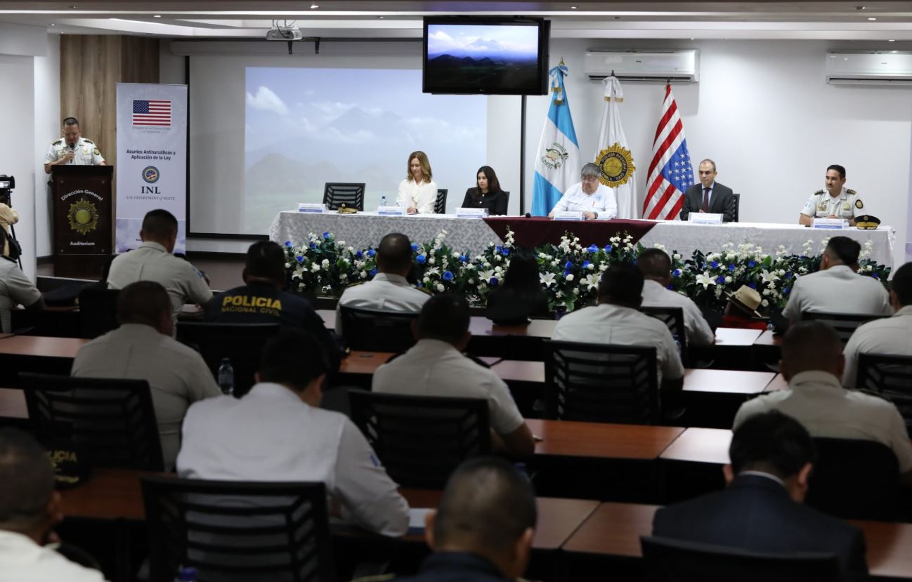 Durante la ceremonia de apertura, el ministro Jiménez destacó la importancia de este departamento como un paso hacia la construcción de una sociedad justa. / Foto: Mingob