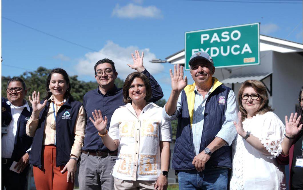 Vicepresidenta Karin Herrera coordinó acciones en los 22 departamentos del país en 2024