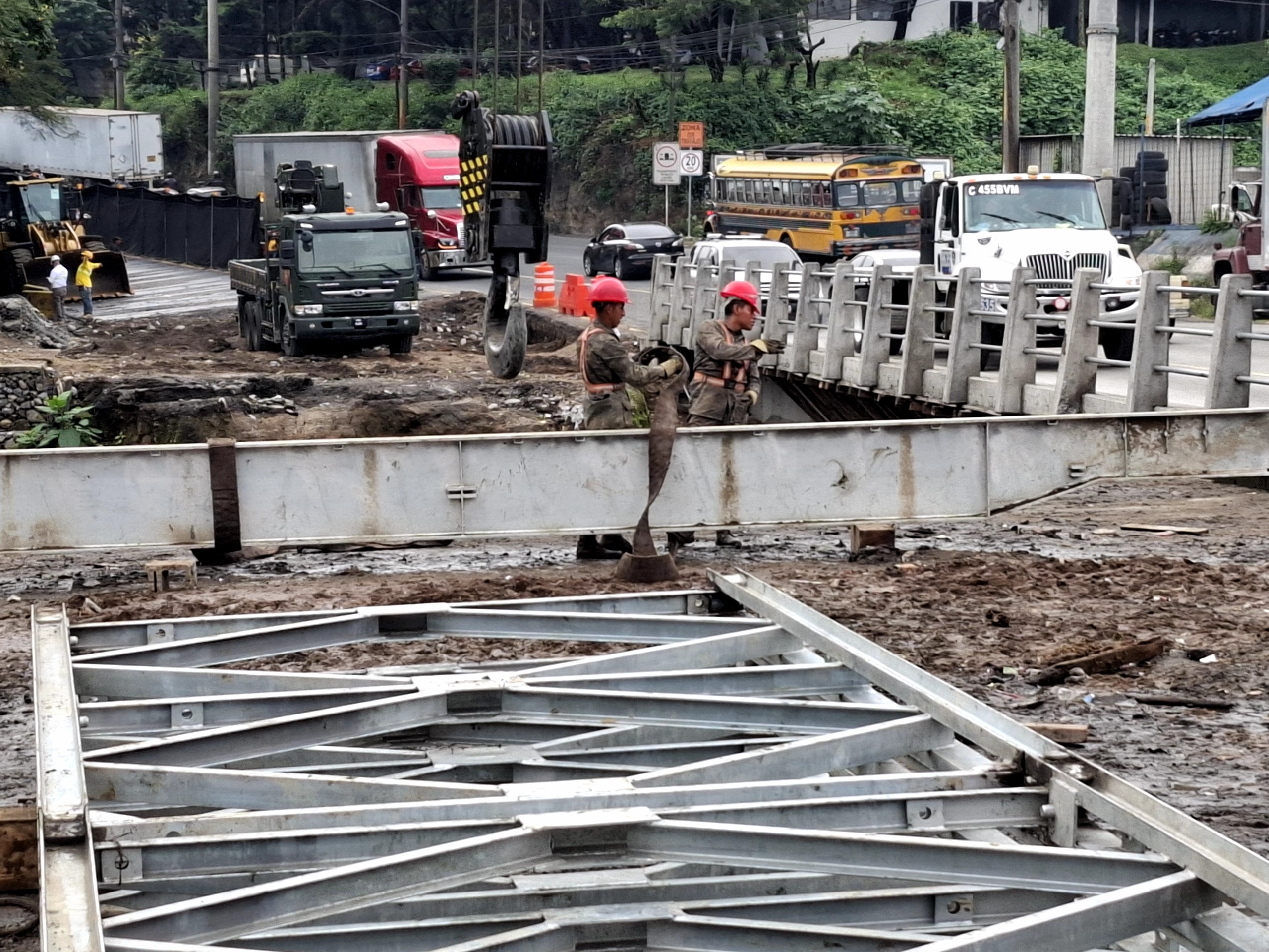 Ejército desmonta puente modular del kilómetro 17.5 de Villa Nueva en menos de 10 días&nbsp;