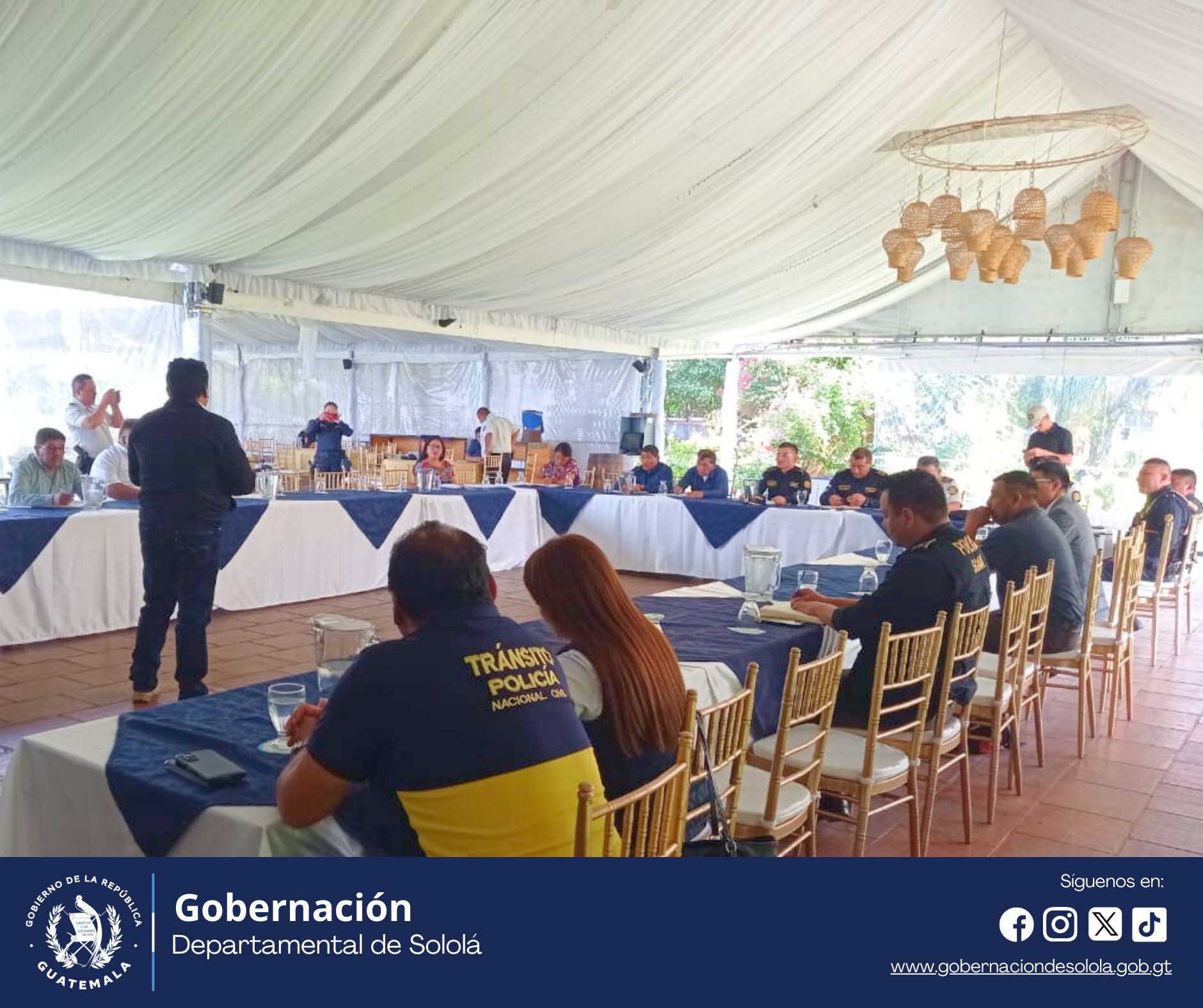 Reunión de trabajo para abordar temas en materia de seguridad y salud en Sololá