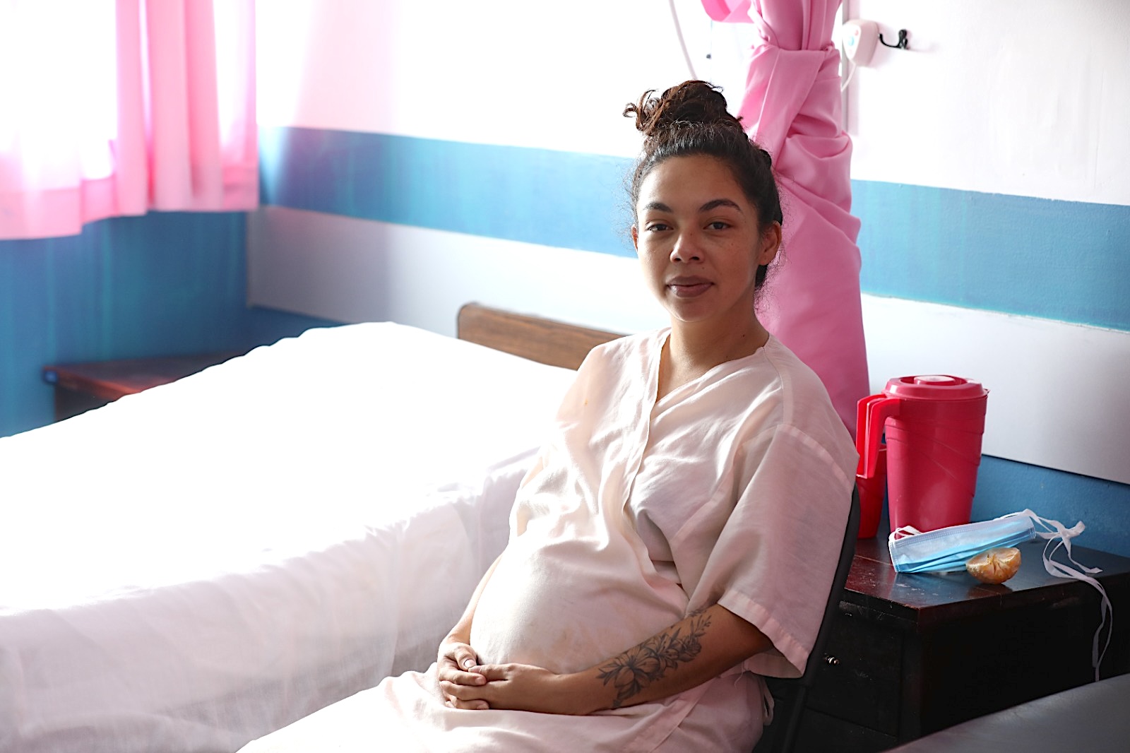 El control prenatal disminuye los riesgos en el embarazo y permite a los médicos diagnosticar, tratar o manejar afecciones de forma oportuna. / Foto: IGSS.