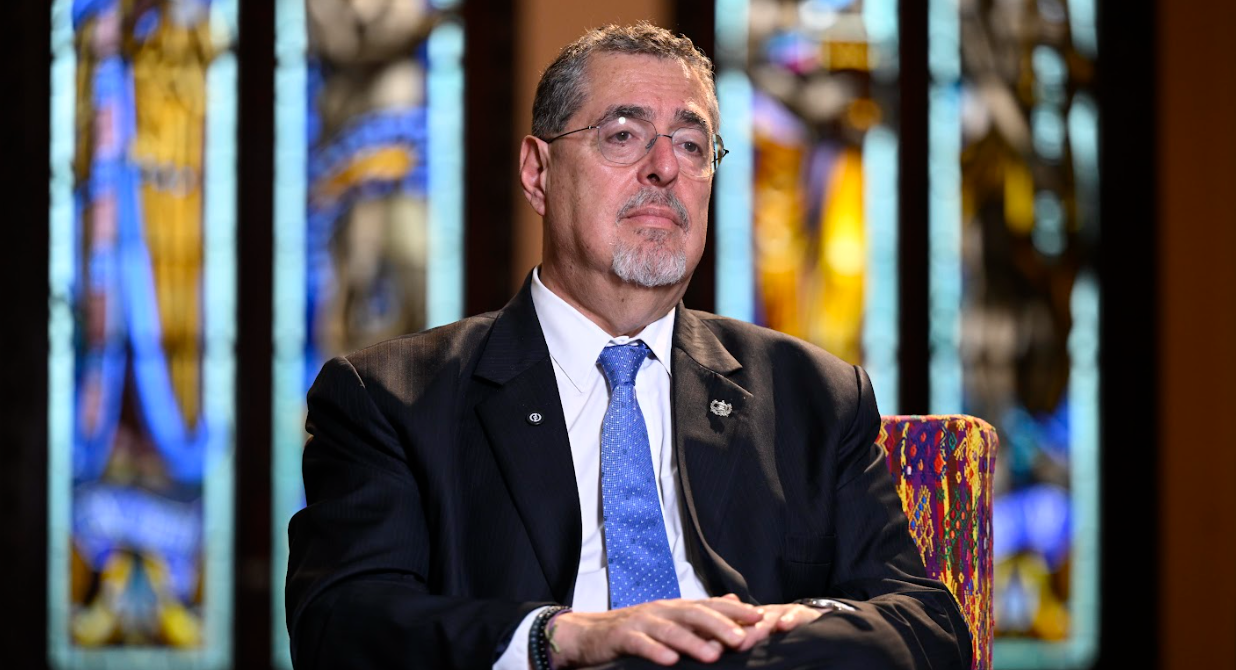 Presidente Arévalo: se deben separar la regulación y la operación aeroportuaria