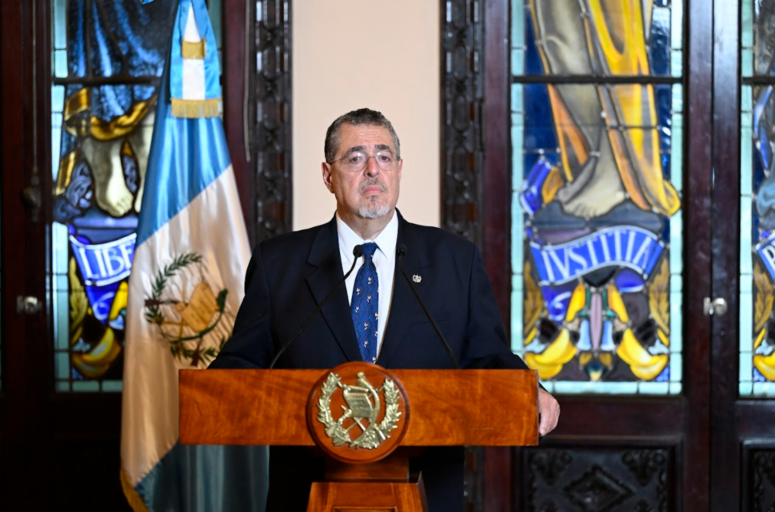 Presidente Bernardo Arévalo cita a fiscal general, Consuelo Porras, para que explique sus acciones