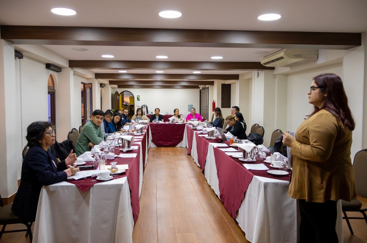 Desarrollan reunión del grupo articulador de la Red Nacional de Paternidad y Maternidad Responsable