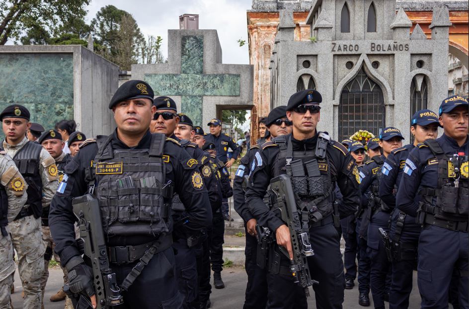 Garantizan seguridad durante festividades del Día de Todos los Santos