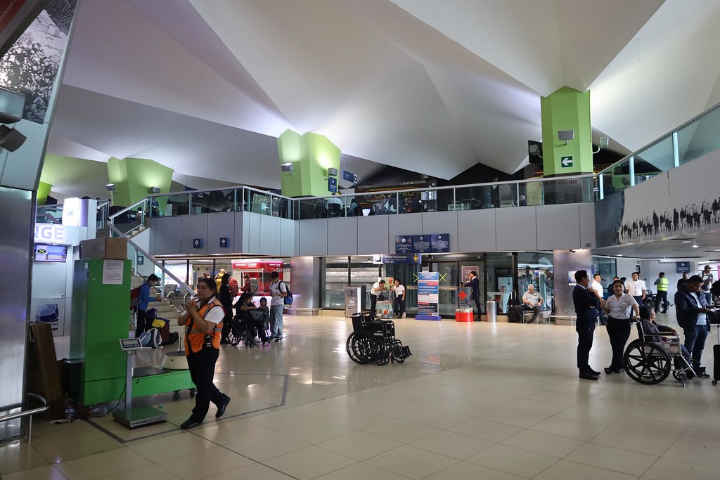 Presentan fases de recuperación del Aeropuerto Internacional La Aurora