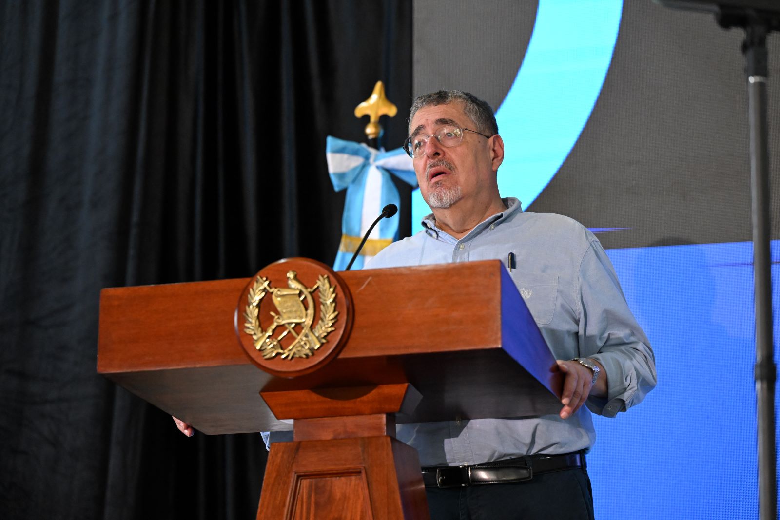 El presidente Bernardo Arévalo reitera su compromiso con los guatemaltecos que viven y trabajan en el extranjero.