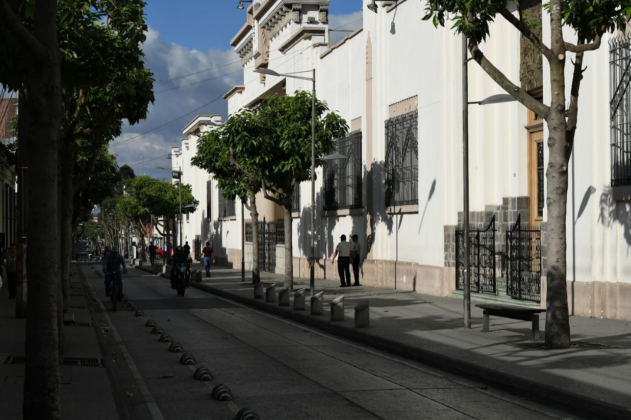 Fachada de Casa Presidencial y SOSEP. / Foto: Alvaro Interiano.