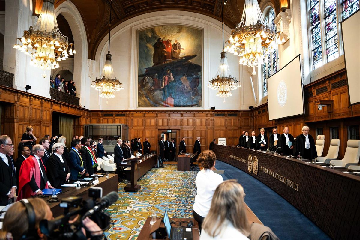La Corte Internacional de Justicia comenzó este lunes un proceso en el que se busca frenar el cambio climático.