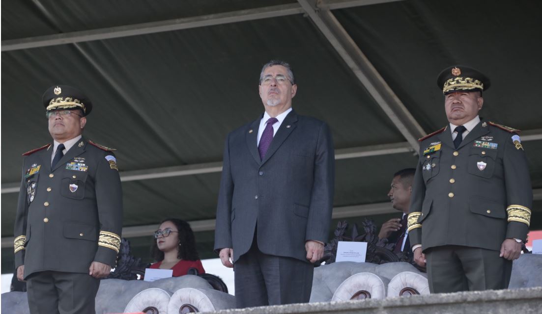 Presidente participa en la graduación de cadetes de la promoción 160 de la Escuela Politécnica
