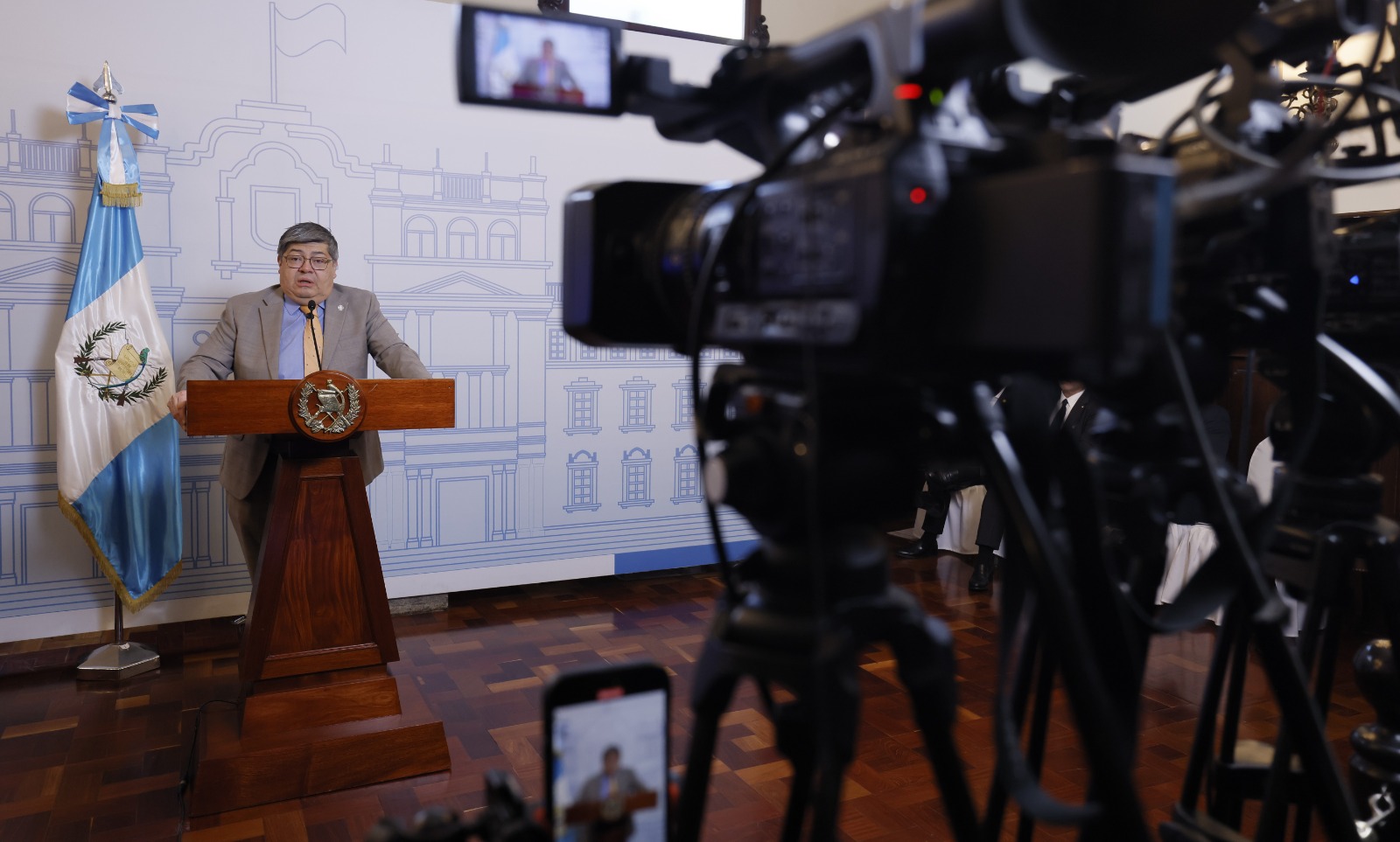 Ministro de Gobernación, Francisco Jiménez, presenta avances alcanzados en el fortalecimiento de la seguridad pública. / Foto: Gilber García.
