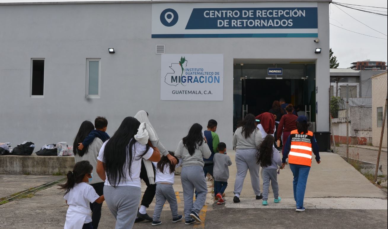 Guatemala registra más de 75 mil retornados desde Estados Unidos y México