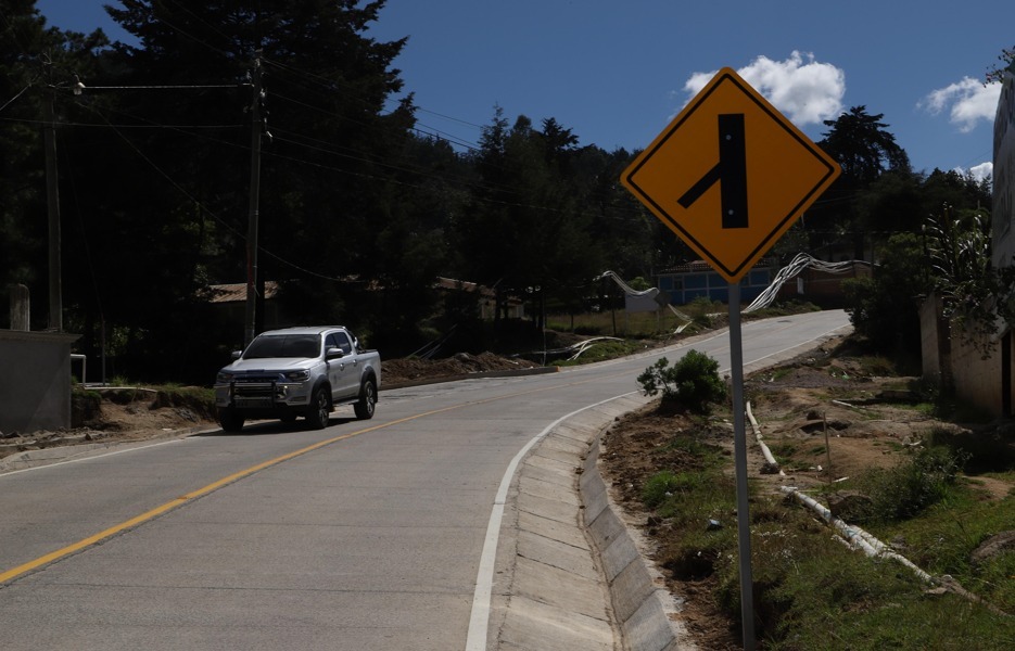 Ruta que conecta el caserío Los Méndez con la cabecera municipal de Huitán, en Quetzaltenango. / Foto: CIV