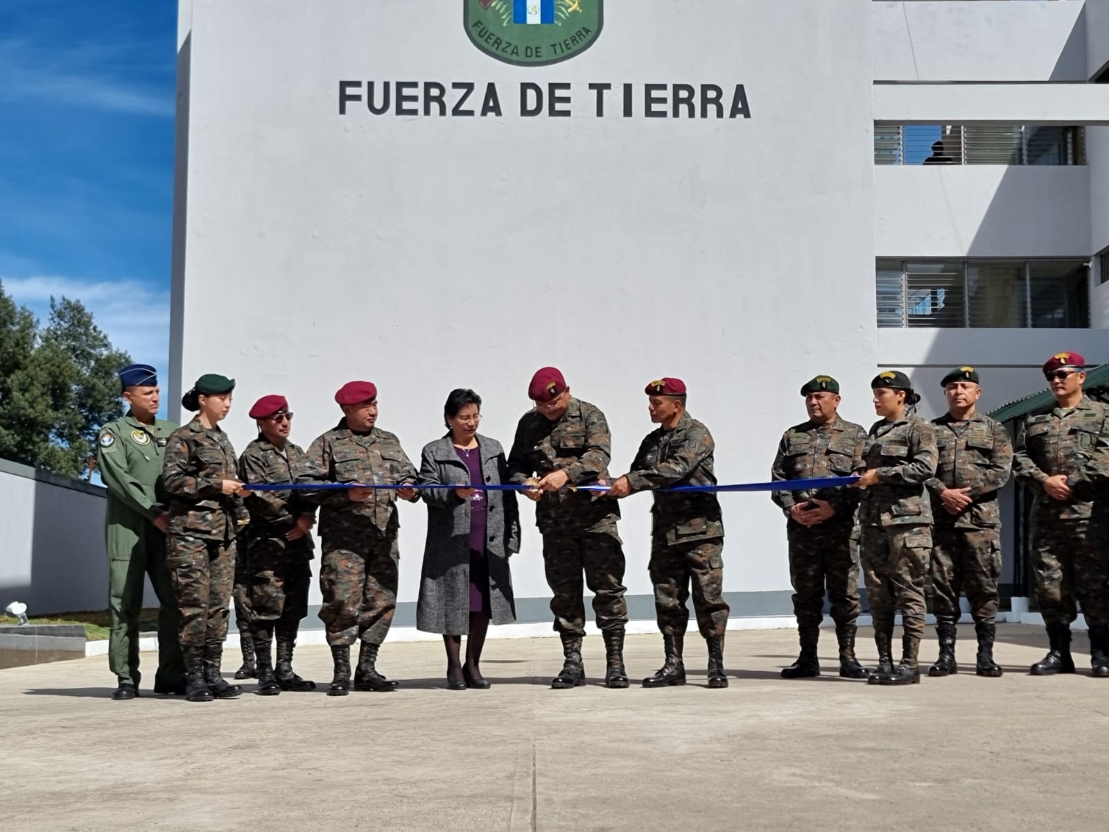 Inauguran Comandancia de la Fuerza de Tierra en Quetzaltenango