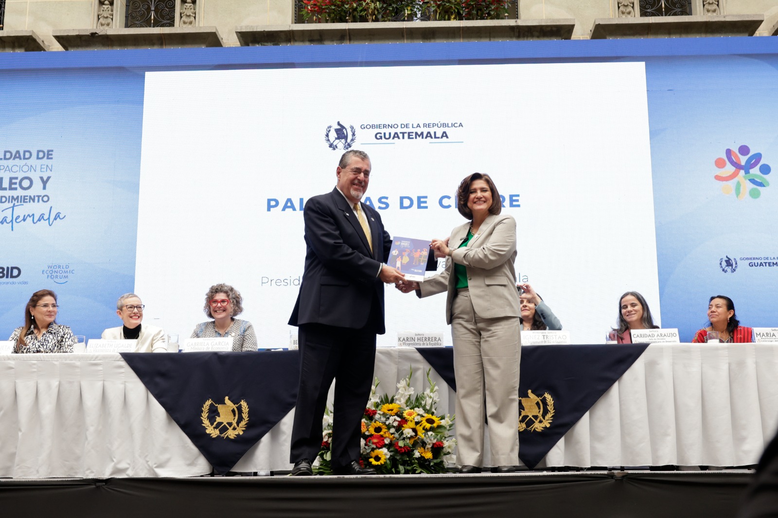 Ejecutivo presenta iniciativa de igualdad de participación y empleo para Guatemala