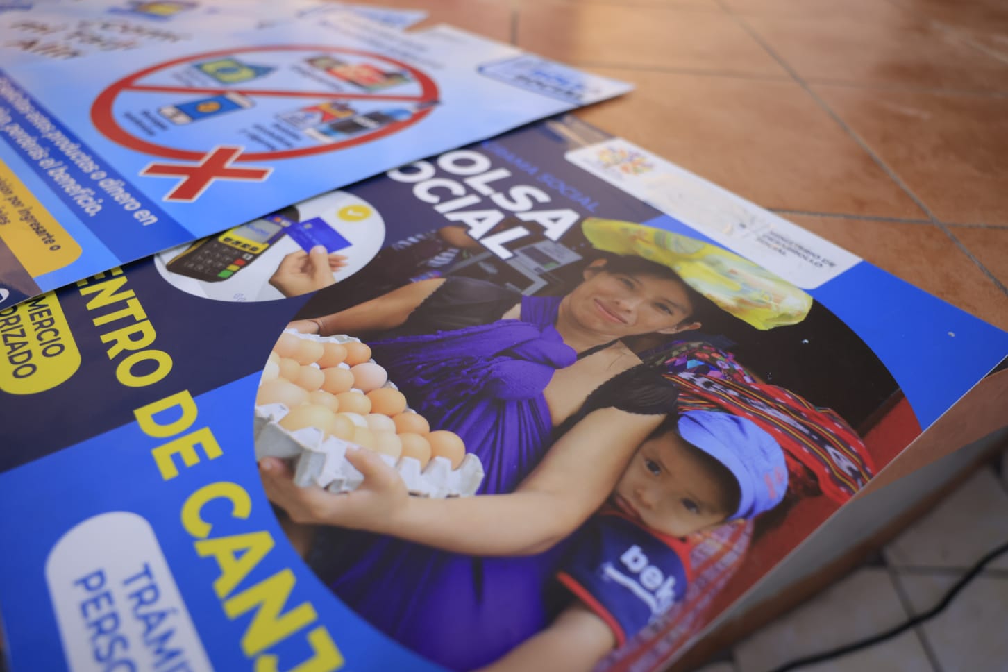 El programa Bolsa Social permite a familias de escasos recursos obtener alimentos de la canasta básica. / Foto: archivo, Gilber García, Gobierno de Guatemala.