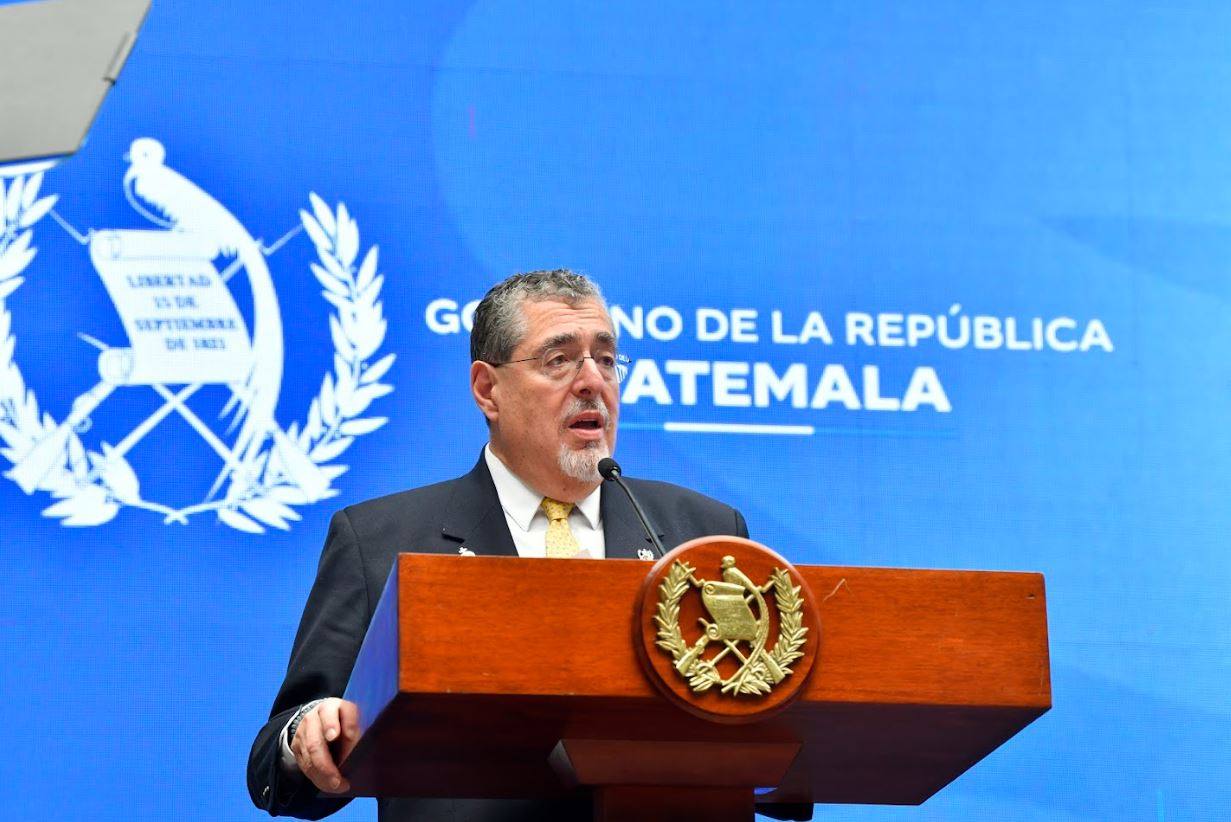 El presidente Arévalo destacó que el verdadero cambio requiere pasar del reconocimiento del problema a la acción concreta. / Foto: Alex Jacinto