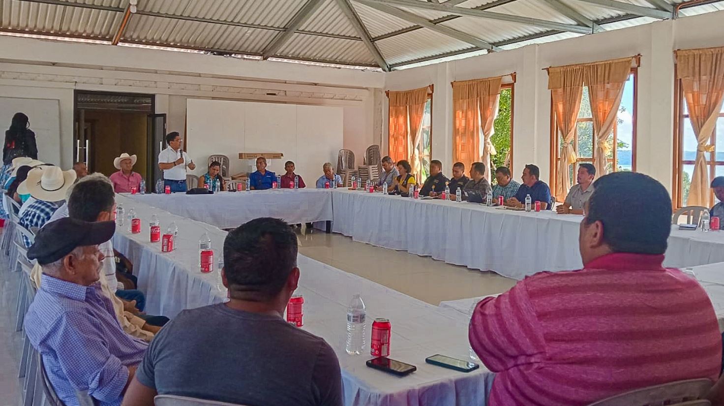 Diálogo y coordinación permiten reforzar acciones para el medio ambiente en Petén