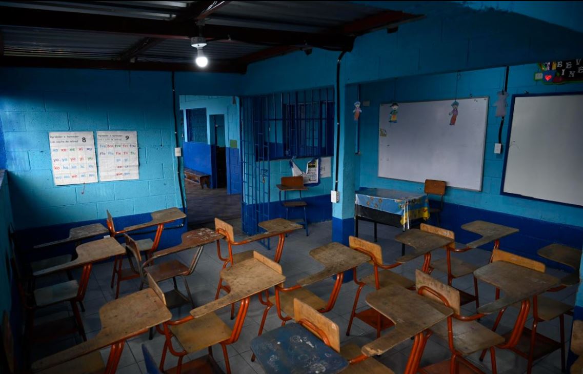 Gobierno supera meta de remozamiento de escuelas