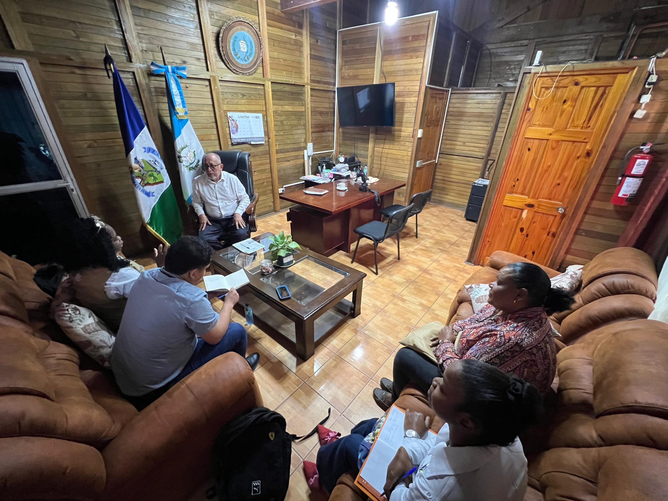 Entidades dan seguimiento a temas para la promoción y protección de idiomas mayas en Izabal