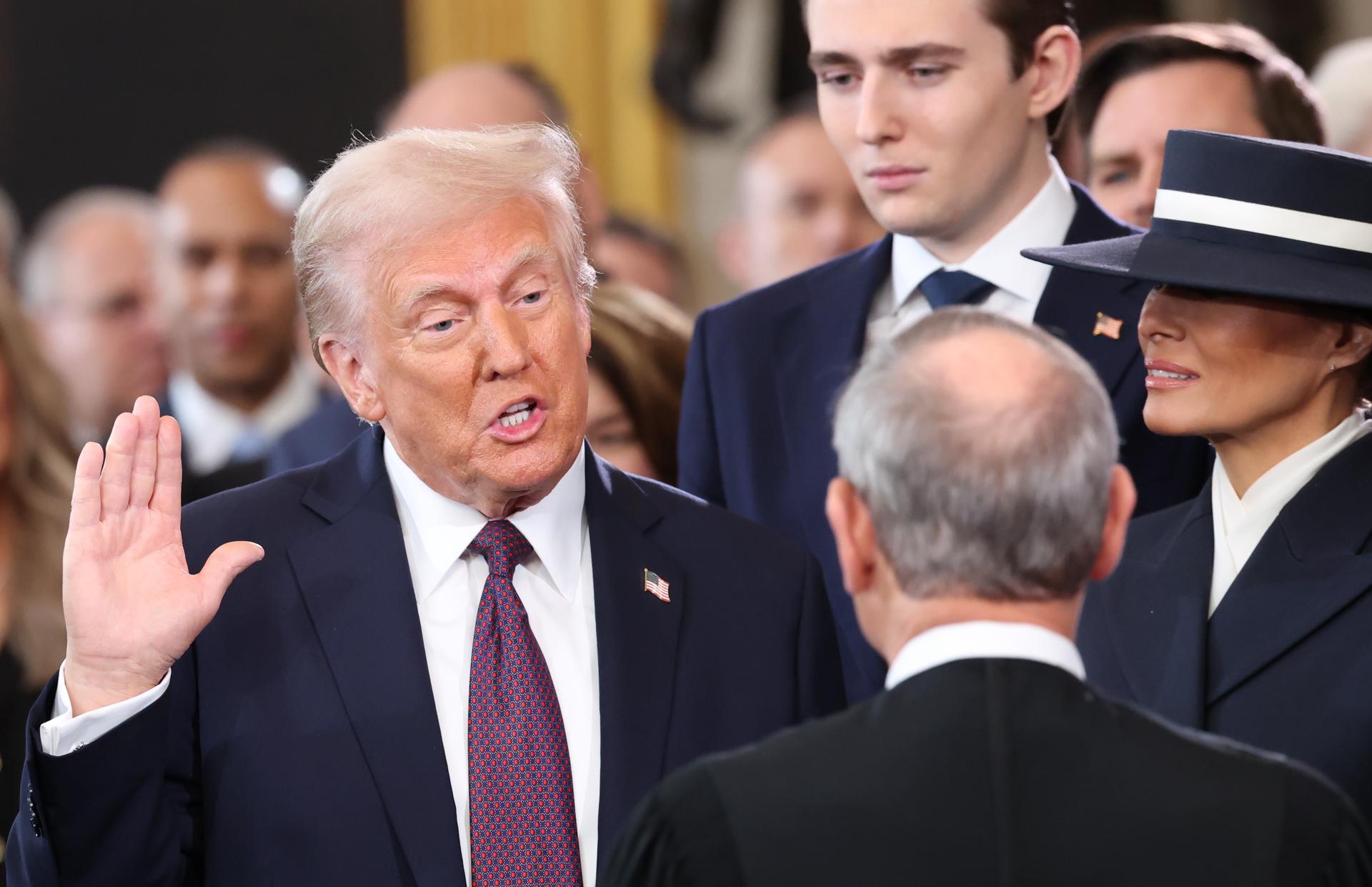 Donald Trump toma posesión como nuevo presidente de Estados Unidos