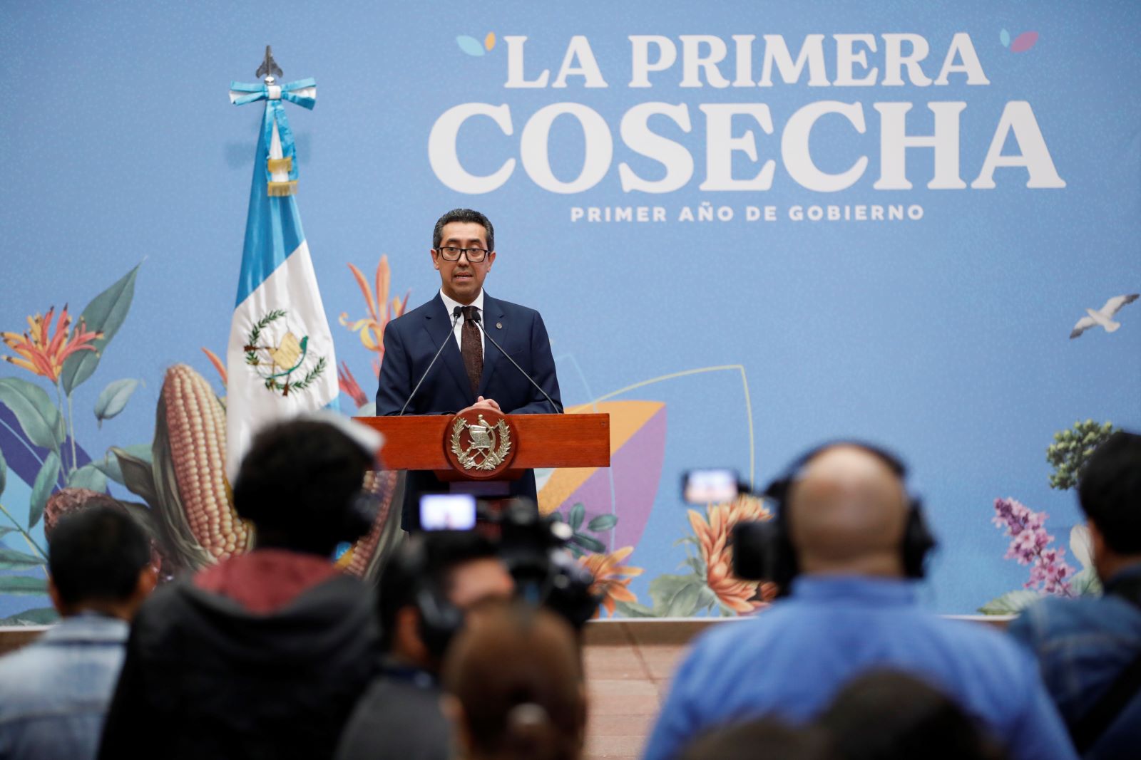 El ministro de Finanzas aseguró que el aumento al salario puede incrementar el crecimiento económico del país.