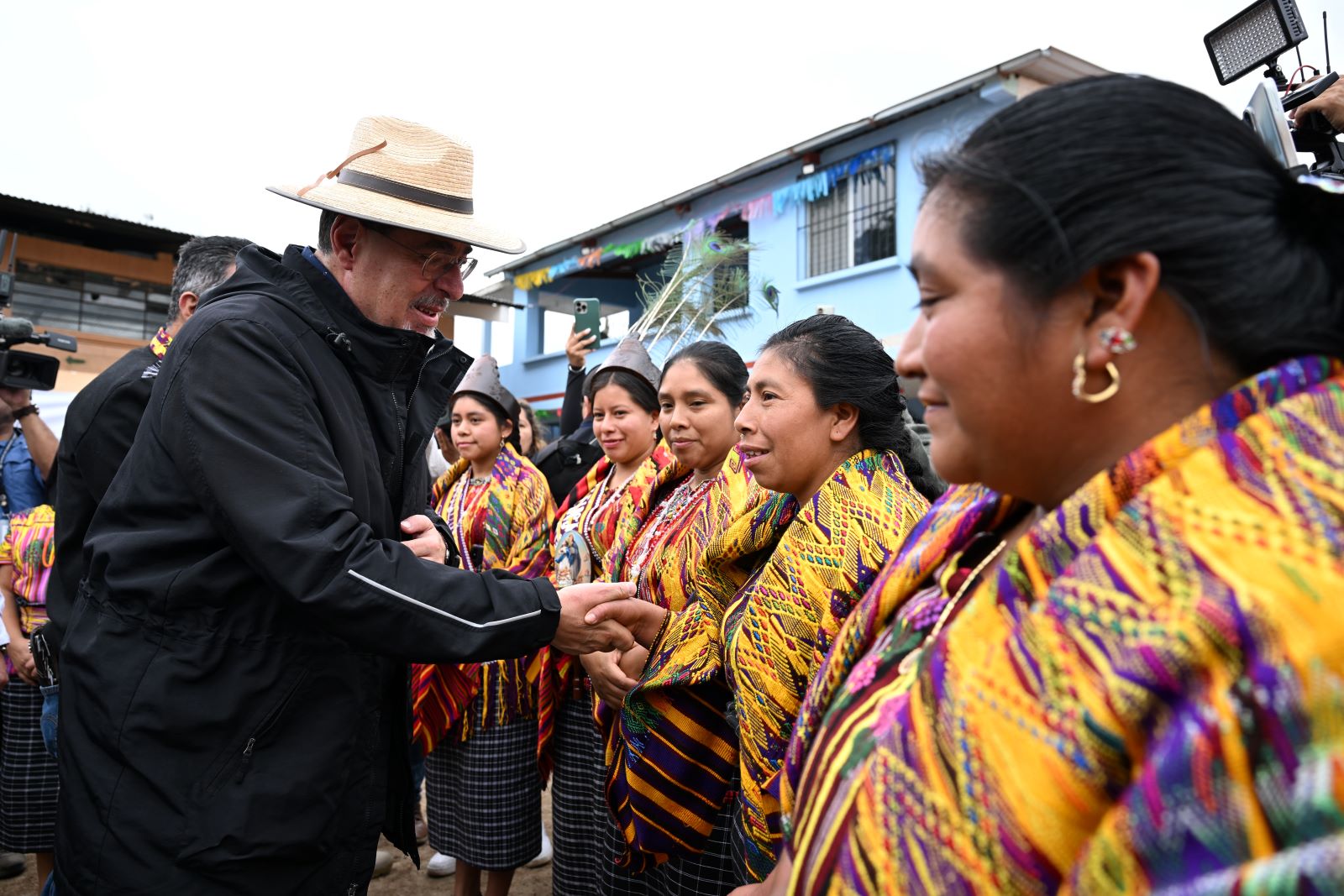 Presidente Arévalo ratifica apoyo del Gobierno a las familias campesinas sin tierra
