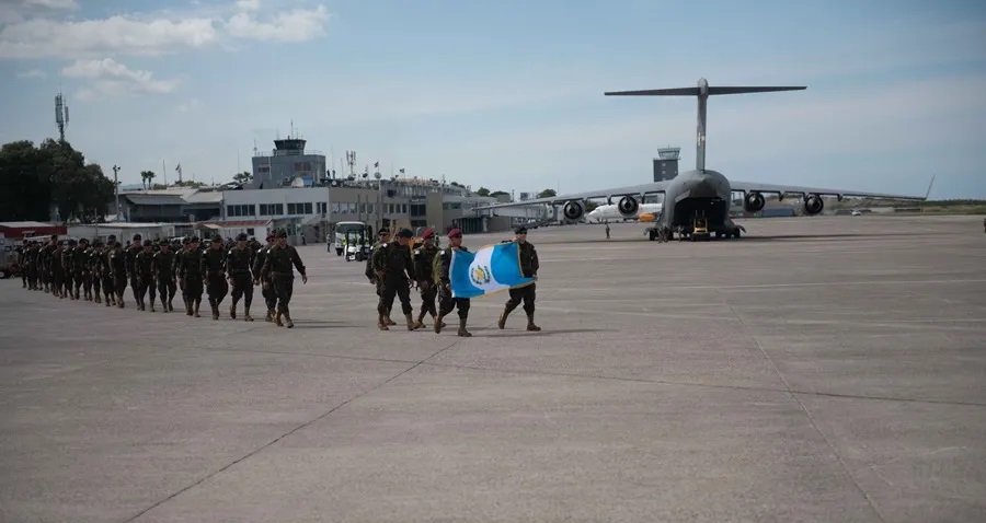 Con la llegada de otros 75 policías militares de nuestro país, suman ya 150 el contingente de soldados guatemaltecos que contribuyen para la seguridad de Haití.