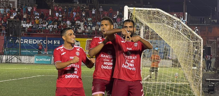 Clausura 2025: Malacateco golpea al campeón y se impone con autoridad ante Xelajú MC