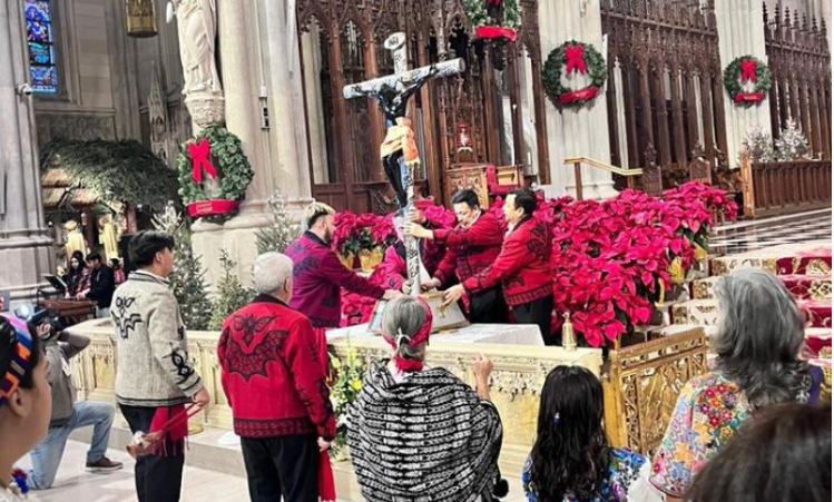 Consulado guatemalteco en Nueva York participa en misa en honor al Señor de Esquipulas